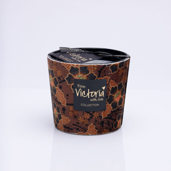 Victoria with love | no. 1 scented candles